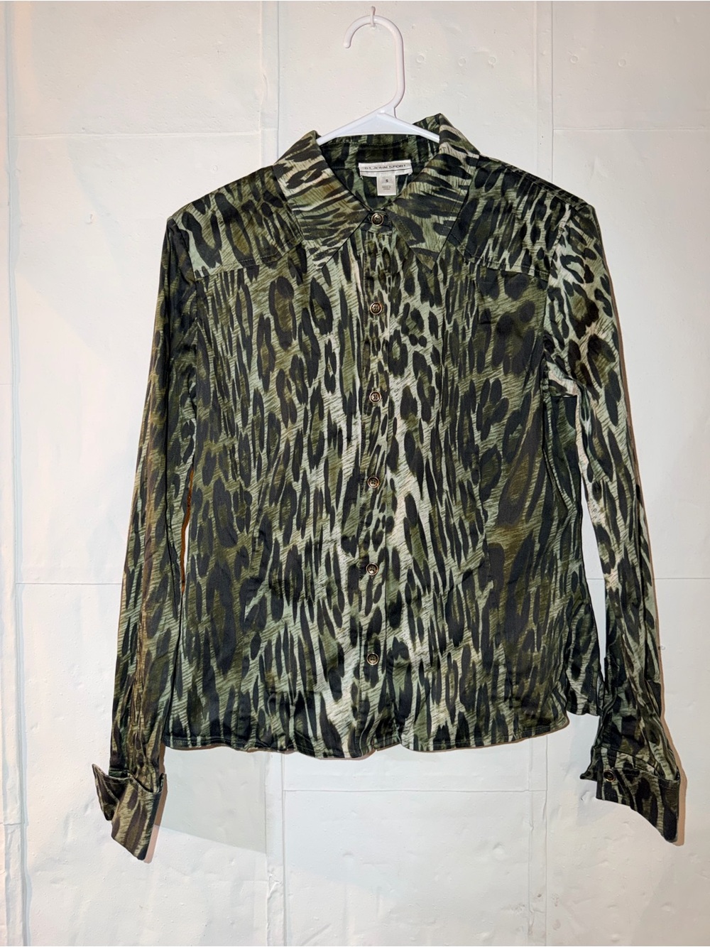 St. John Sport Marie Gray Silk Blend Green Cheetah Leopard Print Blouse SMALL